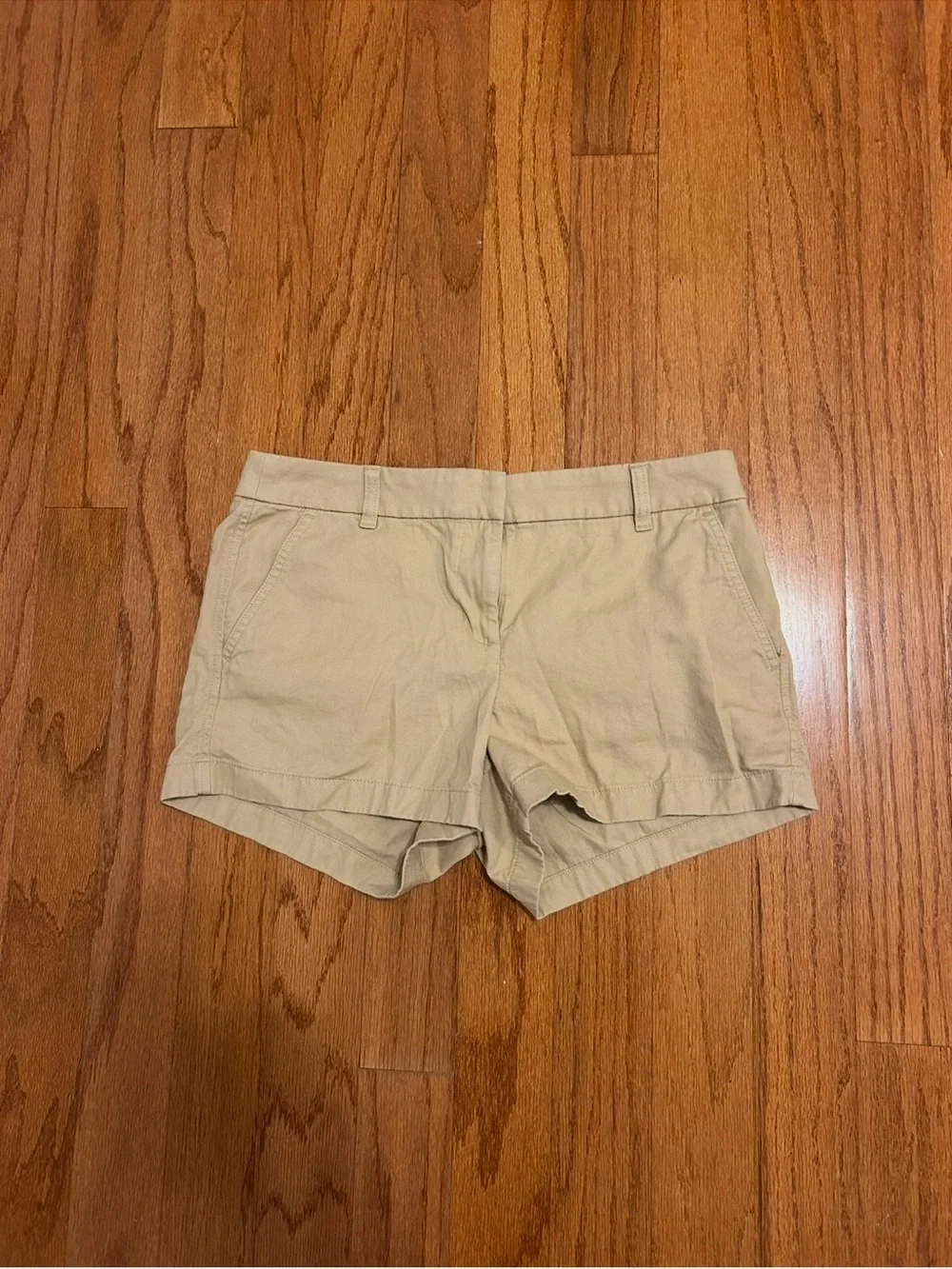 J.Crew Classic Khaki Chino Shorts | Women's Size 8 | Casual Summer Essential